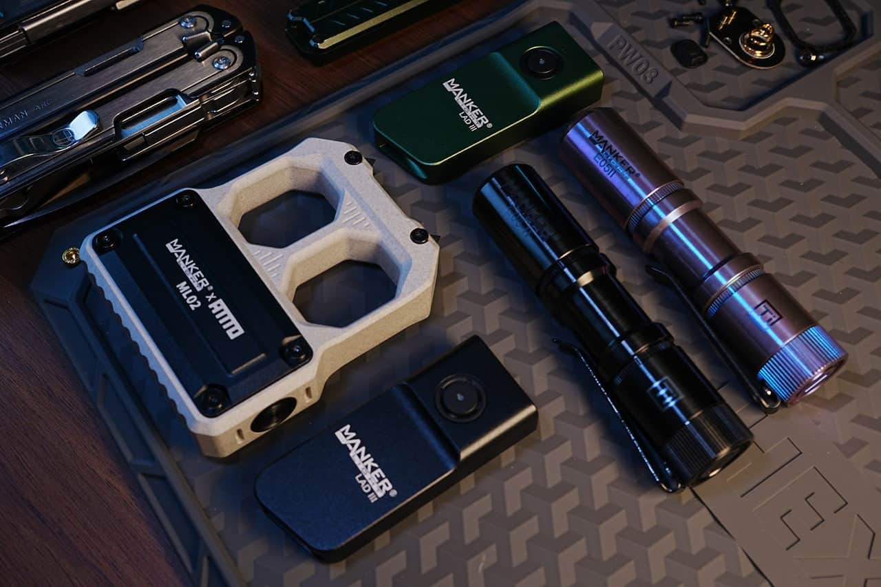 Manker E05 II Titanium DLC Black - Image 2